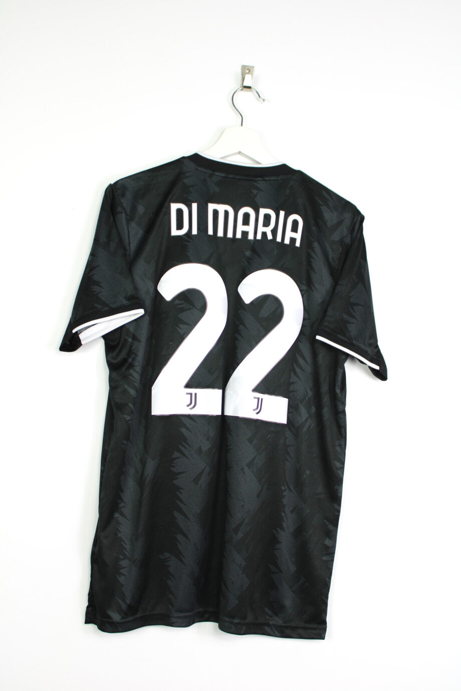 2022-23 Juventus away jersey (#22 DI MARIA) - M