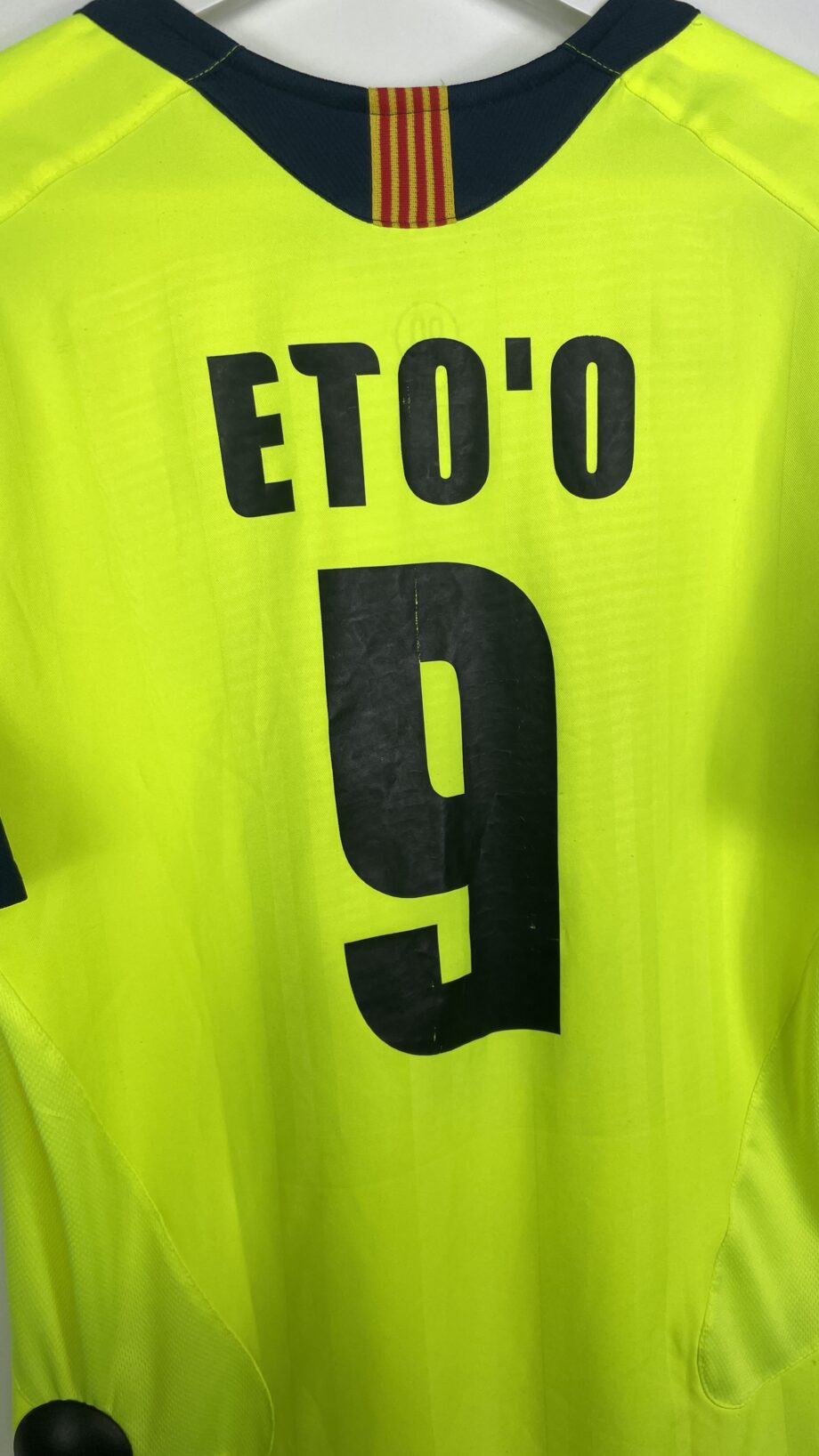 2005-06 FC Barcelona away jersey (#9 ETO'O) - S