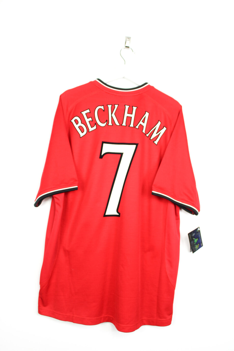 2000-02 Manchester United home jersey *BNWT* (#7 BECKHAM) - XL