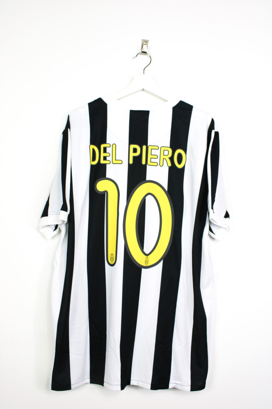 2009-10 Juventus *BNWT* home jersey (#10 DEL PIERO) - XXL