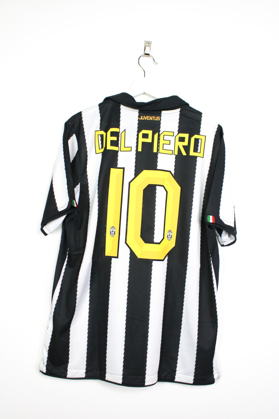 2010-11 Juventus *BNWT* home jersey (#10 DEL PIERO) - L