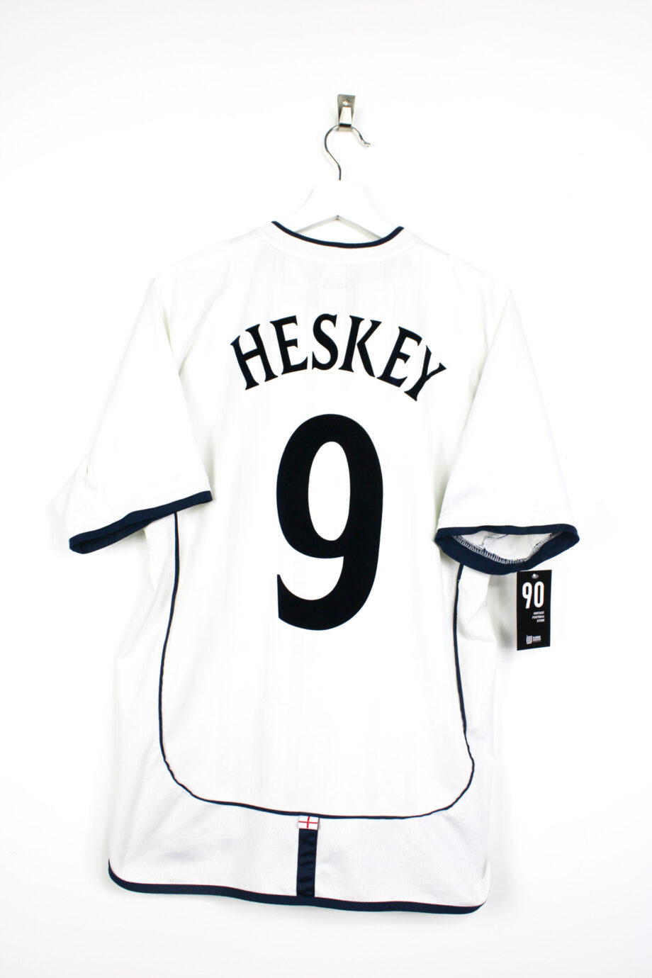 2001-03 England home jersey (#9 HESKEY) - L