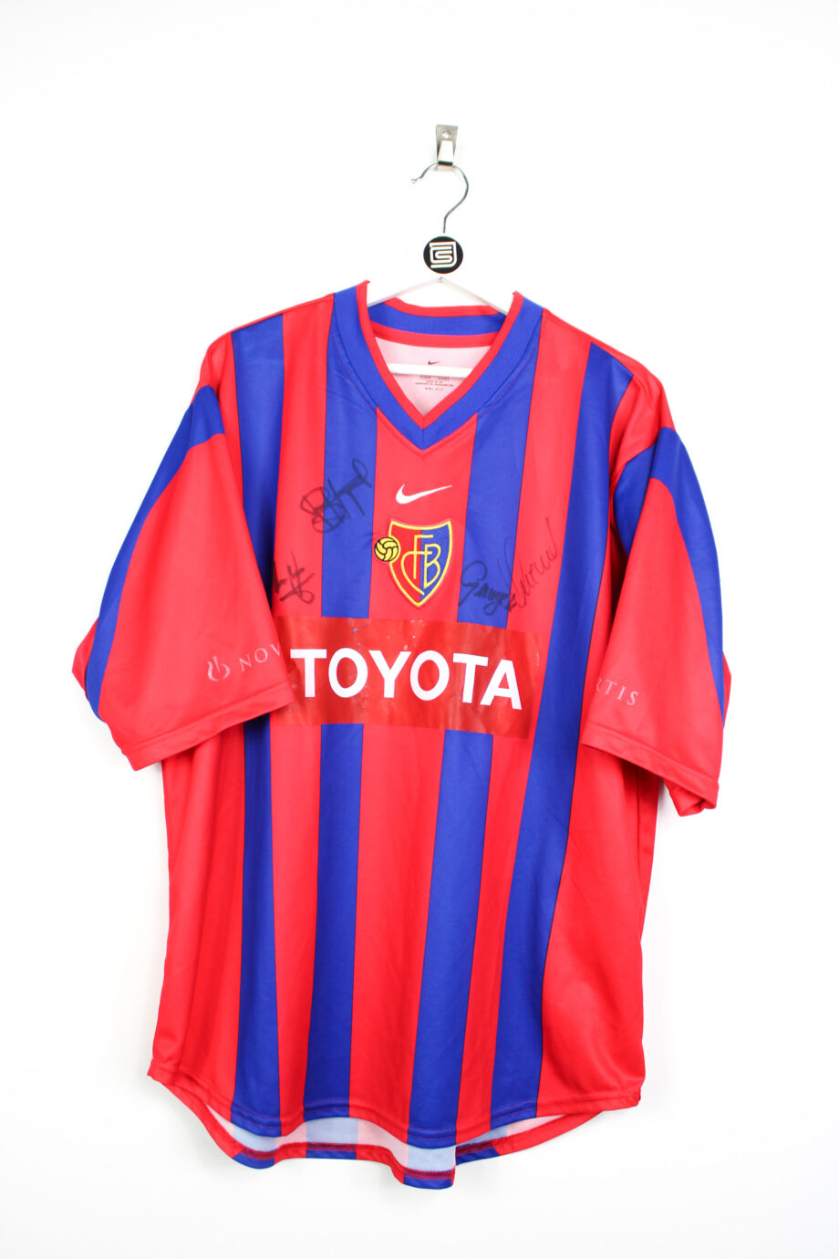 2000-01 FC Basel *SIGNED* home jersey (#2 CECCARONI) - XL