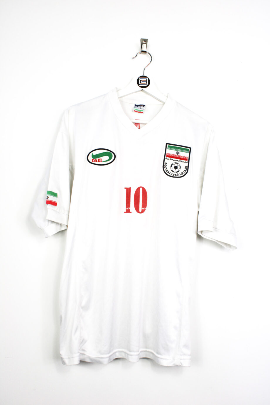 2001-02 Iran home jersey (#10 A. Daei) - L